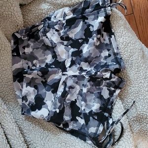 CLS Side Tie high-waisted Shorts